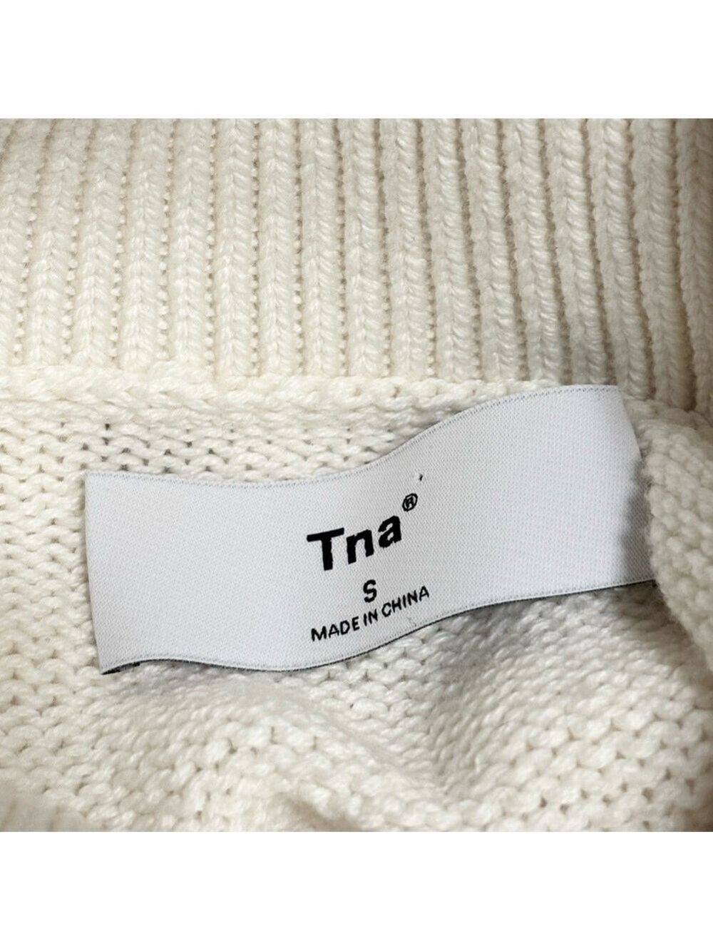 Aritzia TNA York Turtleneck Sweater Cream Cotton Blend Relaxed Fit Size Small - Picture 12 of 14